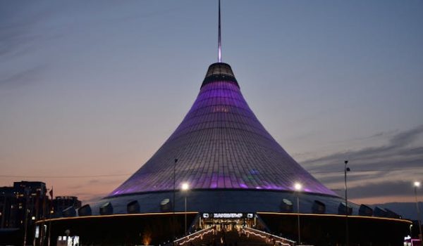 Khan Shatyr